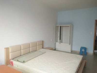 江干闸弄口 单间出租 无中介费 押一付一